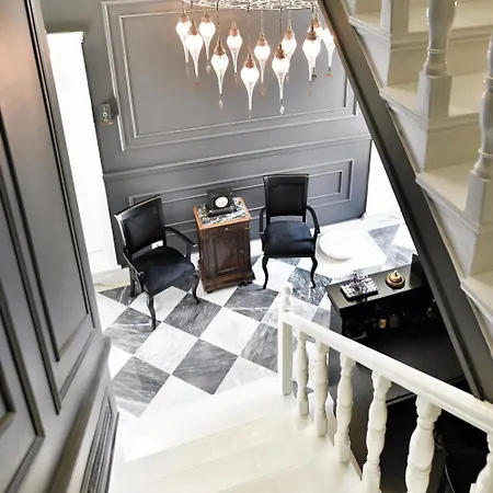 Siyah Lale Cunda 1841 (adults Only) فندق 2*