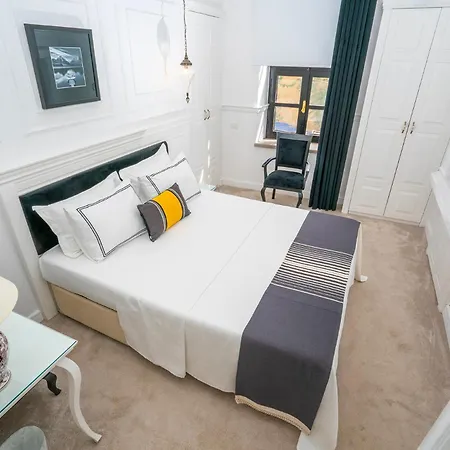 فندق Siyah Lale Cunda 1841 (adults Only)